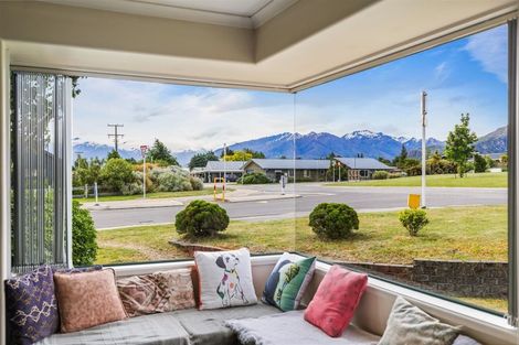 Photo of property in 125 Kings Drive, Wanaka, 9305