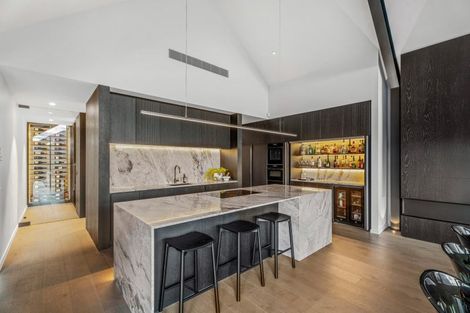 Photo of property in 15 Hackett Road, Jacks Point, Queenstown, 9371