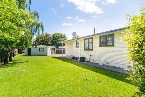 Photo of property in 10 Lewis Place, Highbury, Palmerston North, 4412