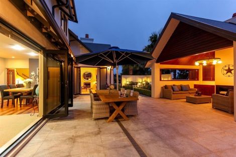 Photo of property in 61 Shelter Grove, Frankleigh Park, New Plymouth, 4310