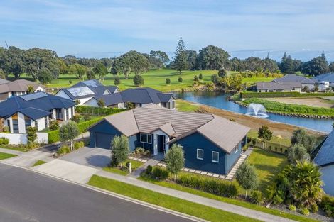 Photo of property in 53 Links Drive, Waiwhakaiho, New Plymouth, 4312