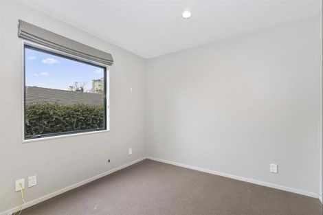 Photo of property in 1/21 Hewitts Road, Merivale, Christchurch, 8014