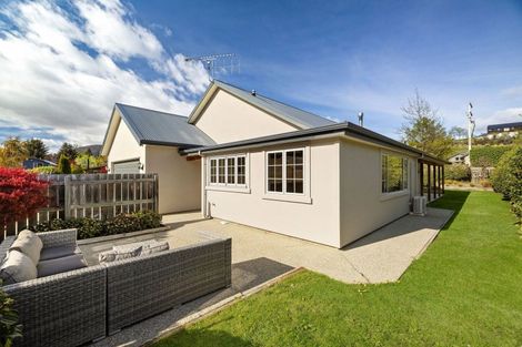 Photo of property in 9 Innes Place, Arrowtown, 9302
