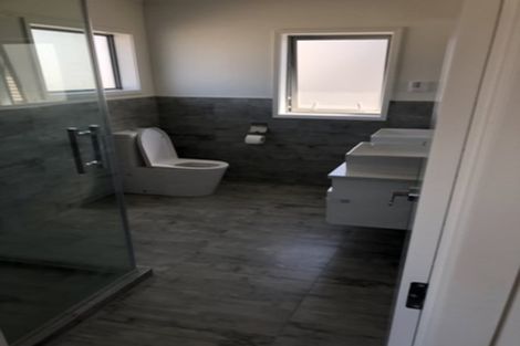 Photo of property in 15 Skipjack Pass, Silverdale, 0932