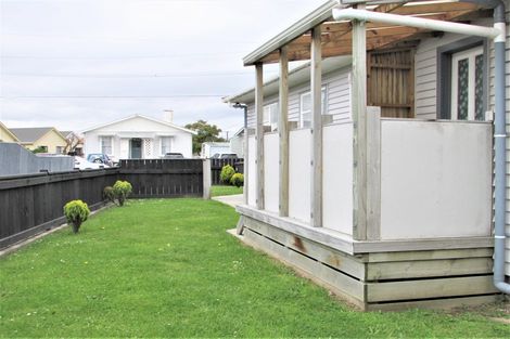 Photo of property in 1/21 Randwick Crescent, Moera, Lower Hutt, 5010