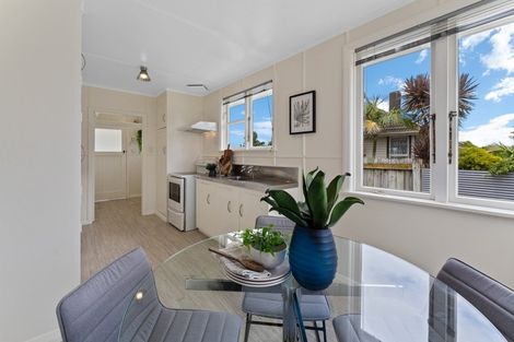 Photo of property in 51a Seddon Street, Takaro, Palmerston North, 4412