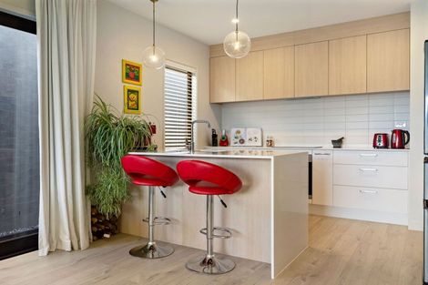 Photo of property in 12 Chapman Way, Jacks Point, 9371