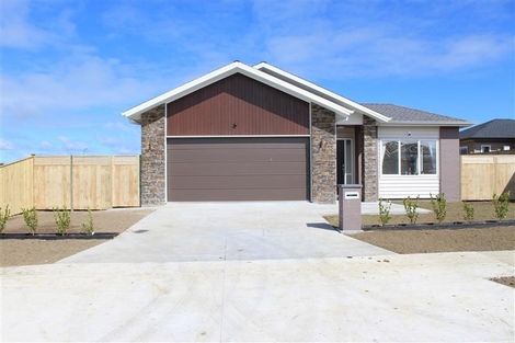 Photo of property in 4 Paso Fino Crescent, Karaka, Papakura, 2113