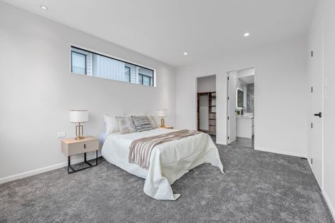 Photo of property in 12 Greenstead Close, Flat Bush, 2019
