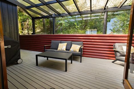 Photo of property in 21 Haddon Crescent, Whitianga, 3510