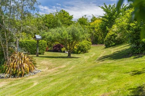 Photo of property in 208 Mapara Road, Acacia Bay, Taupo, 3385