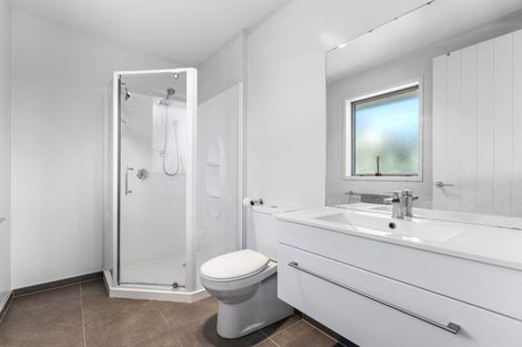 Photo of property in 10 Elena Place, Welcome Bay, Tauranga, 3112