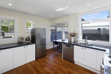 Photo of property in 229 Selwyn Street, Spreydon, Christchurch, 8024