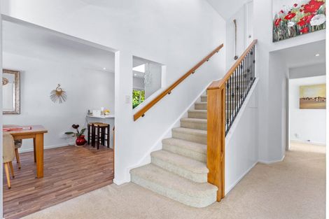 Photo of property in 1/22 Tiri Road, Milford, Auckland, 0620