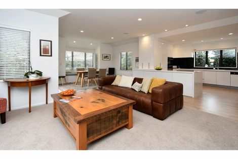 Photo of property in 22 Pohutukawa Crescent, Parklands, Christchurch, 8083