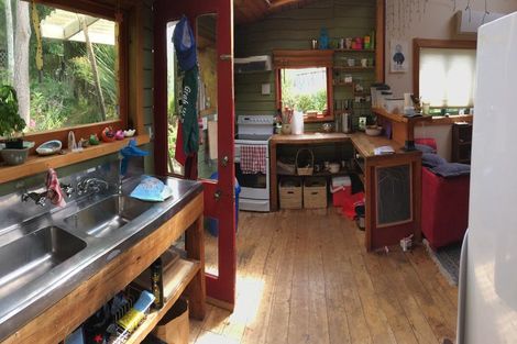 Photo of property in 2 Margate Avenue, Broad Bay, Dunedin, 9014