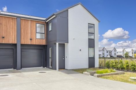 Photo of property in 72 Podgora Avenue, Huapai, Kumeu, 0810
