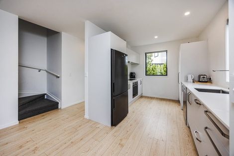 Photo of property in 17b Cessna Crescent, Mangere, Auckland, 2022