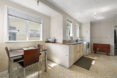 Photo of property in 47 Shearer Crescent, Naenae, Lower Hutt, 5011