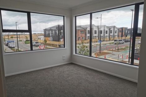 Photo of property in 53 Manarini Road, Westgate, Auckland, 0614