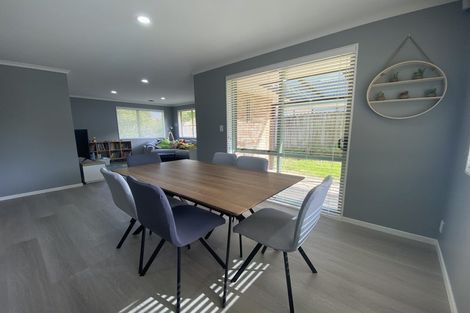 Photo of property in 8 Marlon Lane, East Tamaki, Auckland, 2016