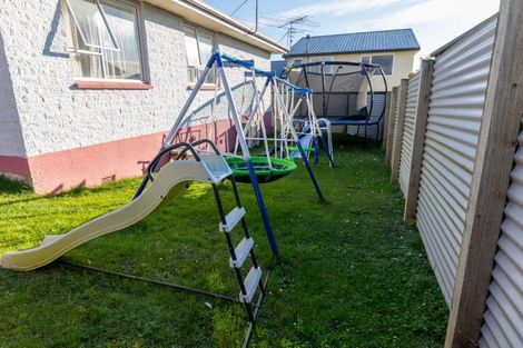 Photo of property in 28 Cargill Street, Waikiwi, Invercargill, 9810