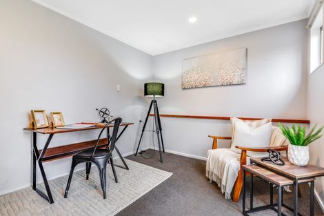 Photo of property in 21 Pelorus Street, Glenview, Hamilton, 3206