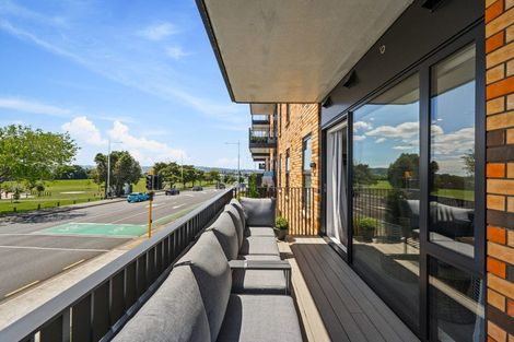 Photo of property in 103/2 Rauroa Lane, Hobsonville, Auckland, 0616