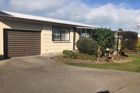 Photo of property in 2/53 James Street, Kensington, Timaru, 7910