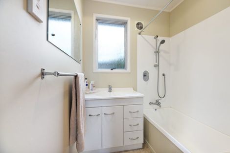 Photo of property in 31 Mawney Road, Henderson, Auckland, 0610