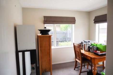 Photo of property in 12 Catkins Lane, Mairehau, Christchurch, 8052