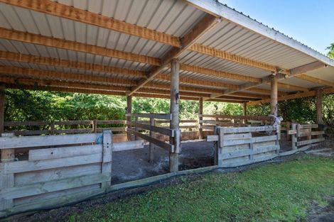 Photo of property in 19 Valley Road, Waitoki, Kaukapakapa, 0871