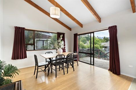Photo of property in 16b Arawata Terrace, Fernhill, Queenstown, 9300