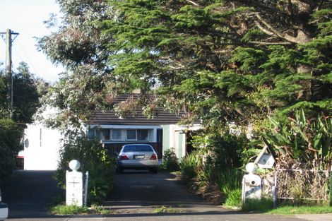Photo of property in 54 Mclean Avenue, Papatoetoe, Auckland, 2025