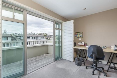 Photo of property in 23 Little Compton Mews, Snells Beach, 0920