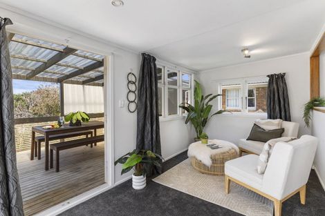 Photo of property in 185 Hibiscus Coast Highway, Red Beach, 0932