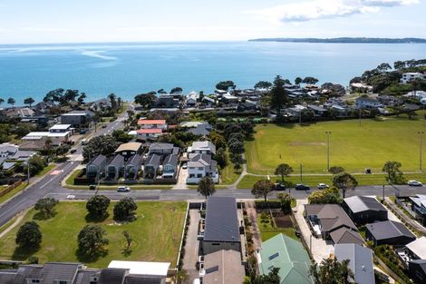 Photo of property in 3a William Bayes Place, Red Beach, 0932