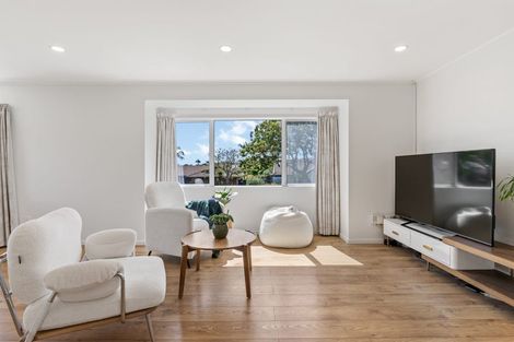 Photo of property in 1/2 Perendale Close, Somerville, Auckland, 2014