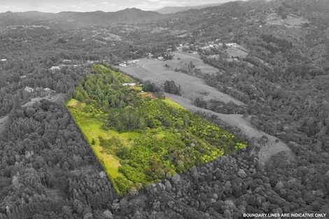 Photo of property in 249 Forest Hill Road, Waiatarua, Auckland, 0612