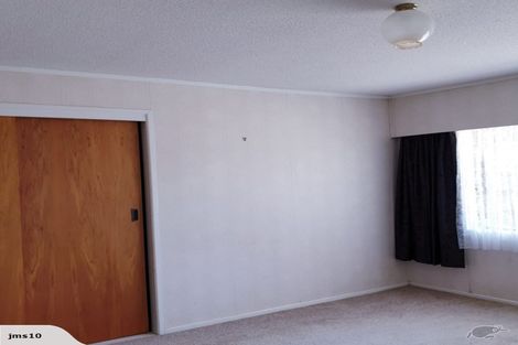 Photo of property in 2/87 Cook Street, Howick, Auckland, 2014