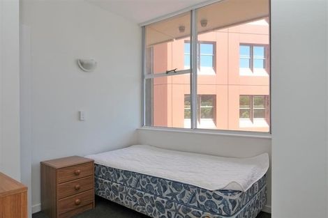 Photo of property in Terrace Tower Apartments, 7e/126 The Terrace, Wellington Central, Wellington, 6011