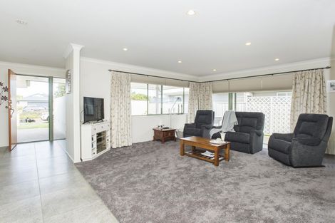 Photo of property in 26 Pohutukawa Grove, Lytton West, Gisborne, 4010