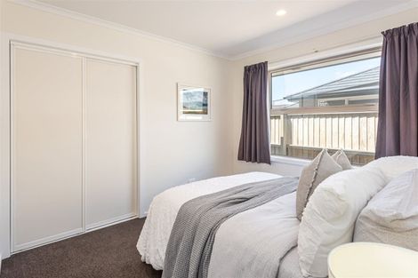 Photo of property in 14 Bradwell Crescent, Halswell, Christchurch, 8025