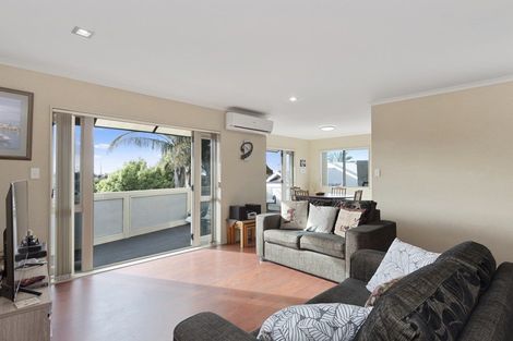 Photo of property in 21b Bayfair Drive, Mount Maunganui, 3116