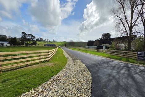 Photo of property in 55 Pohangina Road, Ashhurst, 4470