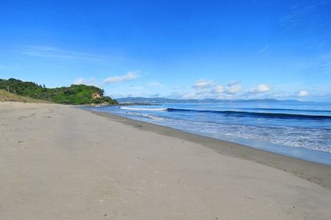 Photo of property in 225 Bluff Road, Kuaotunu West, Whitianga, 3592