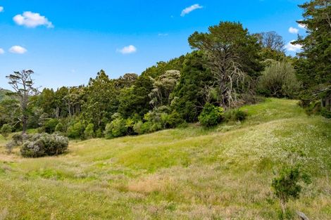 Photo of property in 218 Annandale Road, Kumeu, 0782