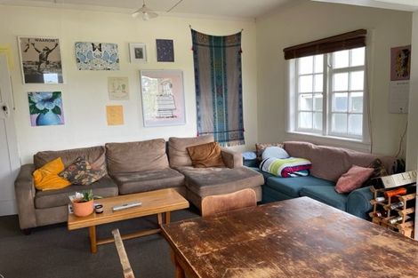 Photo of property in 11 Plunket Street, Kelburn, Wellington, 6012