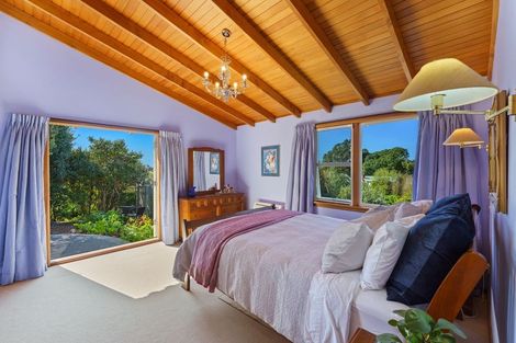 Photo of property in 64b Te Moana Road, Waikanae Beach, Waikanae, 5036