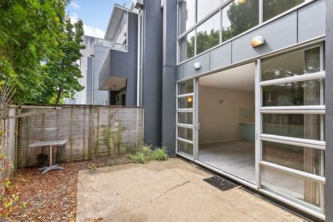 Photo of property in 35k Garnet Road, Westmere, Auckland, 1022